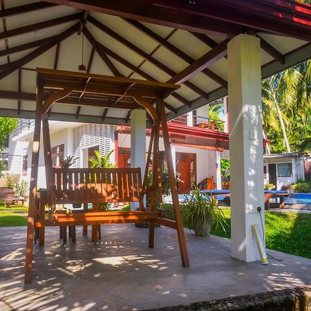 Villa A.Sms Induruwa Bagian luar foto