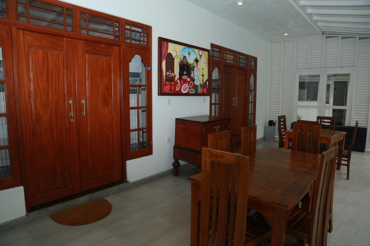 Villa A.Sms Induruwa Bagian luar foto