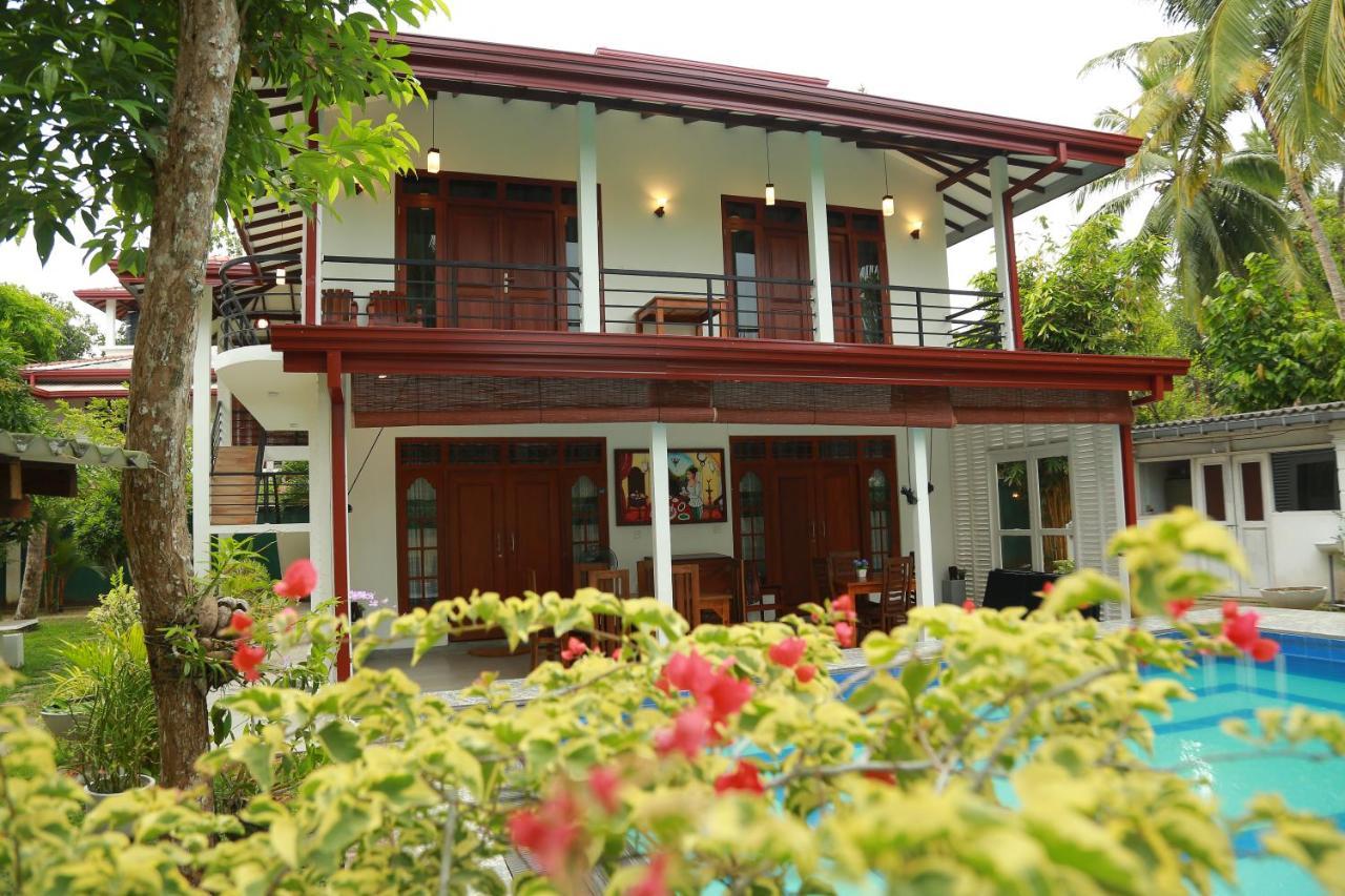 Villa A.Sms Induruwa Bagian luar foto
