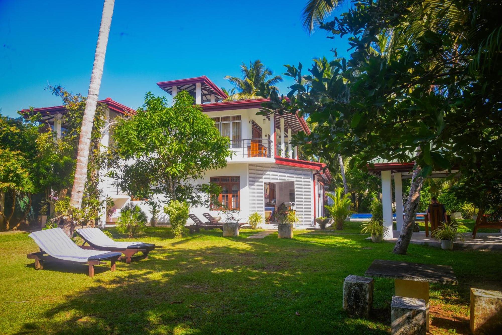 Villa A.Sms Induruwa Bagian luar foto