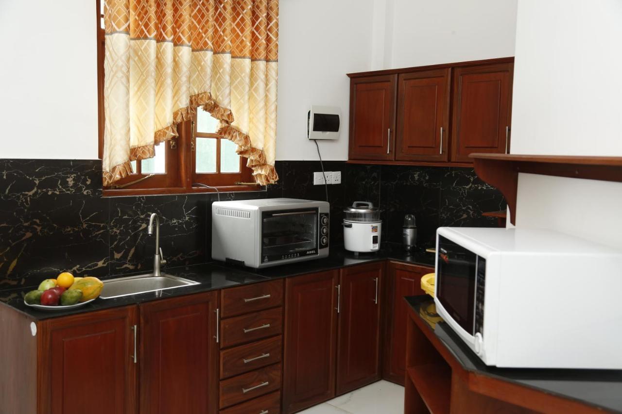 Villa A.Sms Induruwa Bagian luar foto